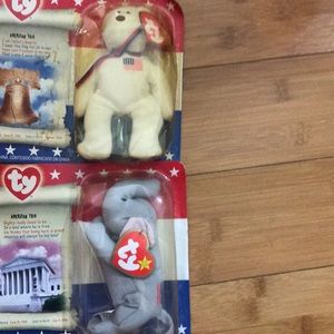 Vintage TY beanie babies in original packaging